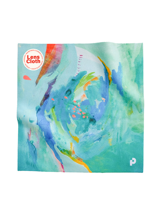 In a Glimpse Abstract Lens Cloth